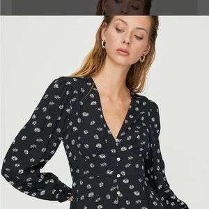 Artizia Wilfred Daisy Top in size S